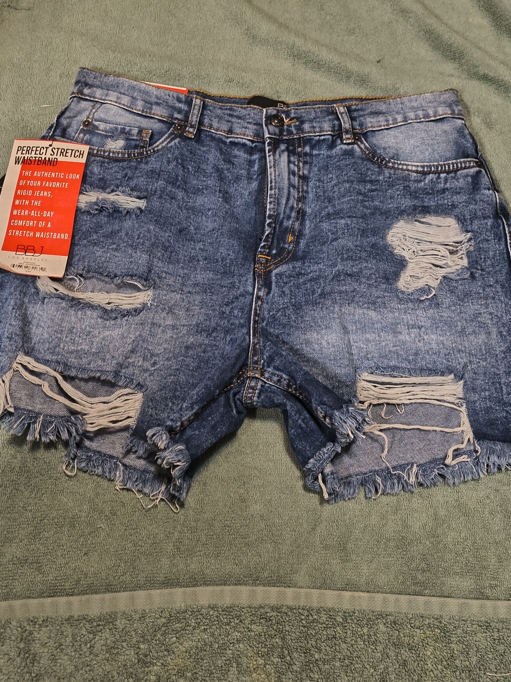 NWT BBJ Los Angeles Distressed Denim Shorts Size 9/29 Frayed Hem